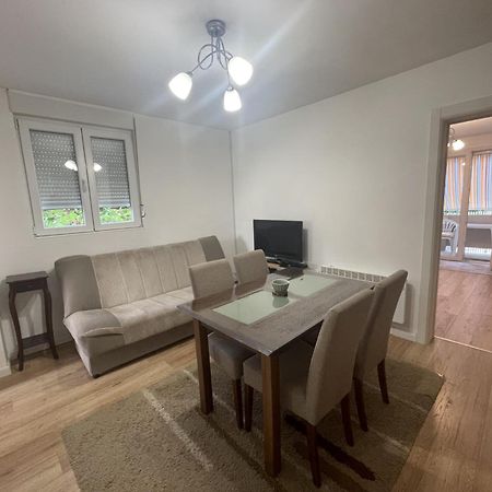 פודגוריצה Apartment La Romana מראה חיצוני תמונה